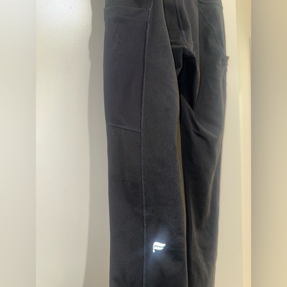 Fabletics On The Go PowerHold High Waisted Leggings - Picture 4 of 6